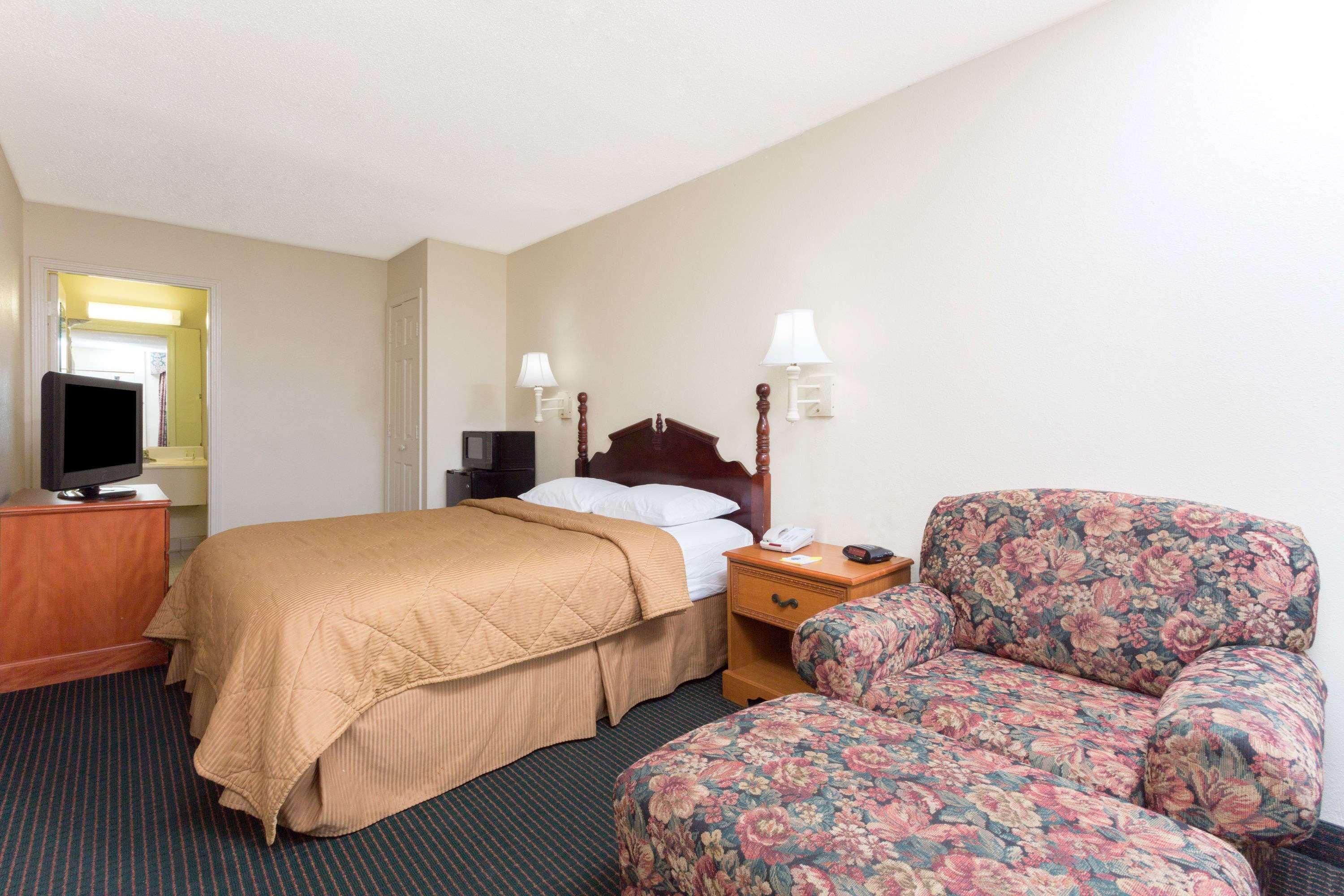 Days Inn & Suites By Wyndham Vicksburg Exteriér fotografie