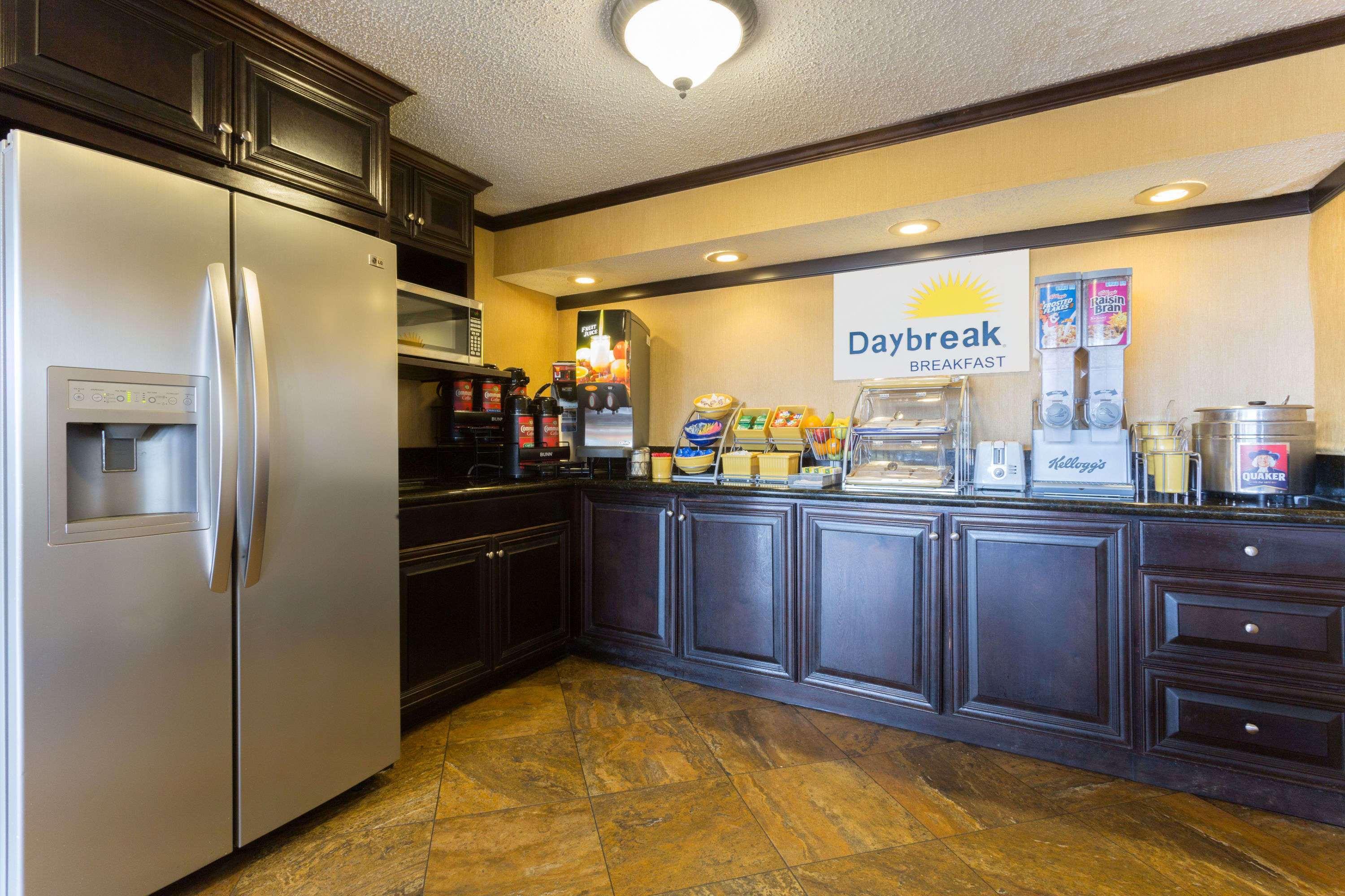 Days Inn & Suites By Wyndham Vicksburg Exteriér fotografie