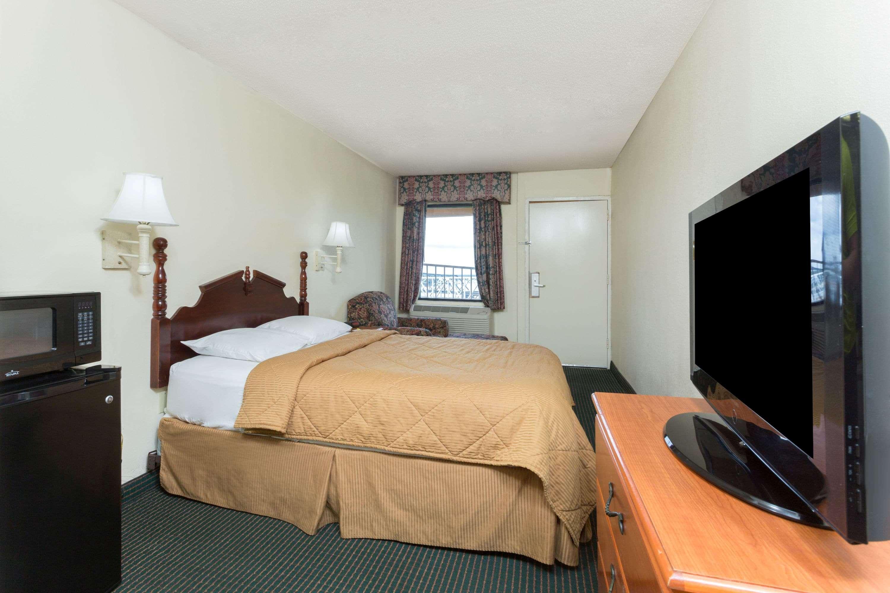 Days Inn & Suites By Wyndham Vicksburg Exteriér fotografie