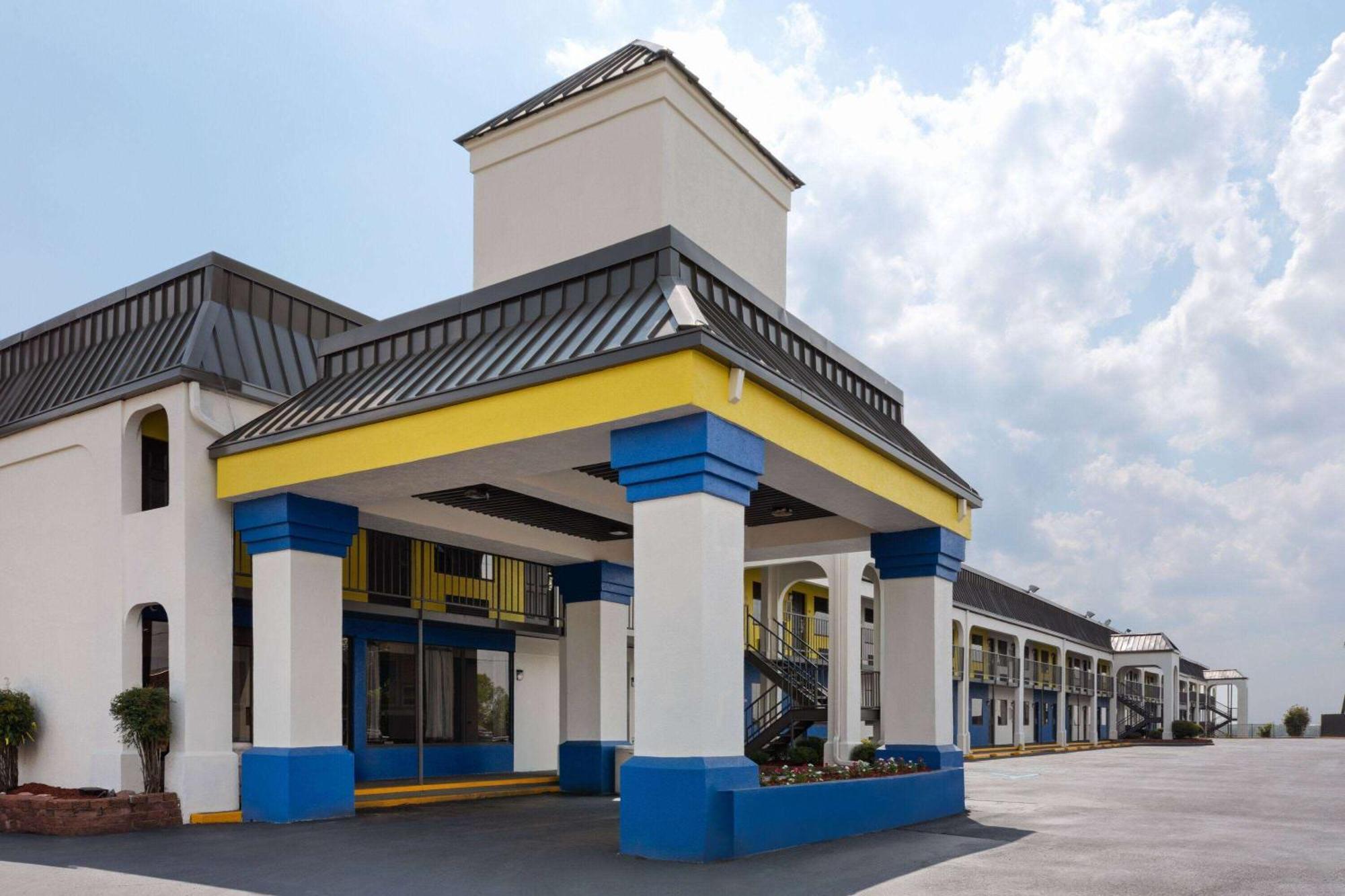 Days Inn & Suites By Wyndham Vicksburg Exteriér fotografie